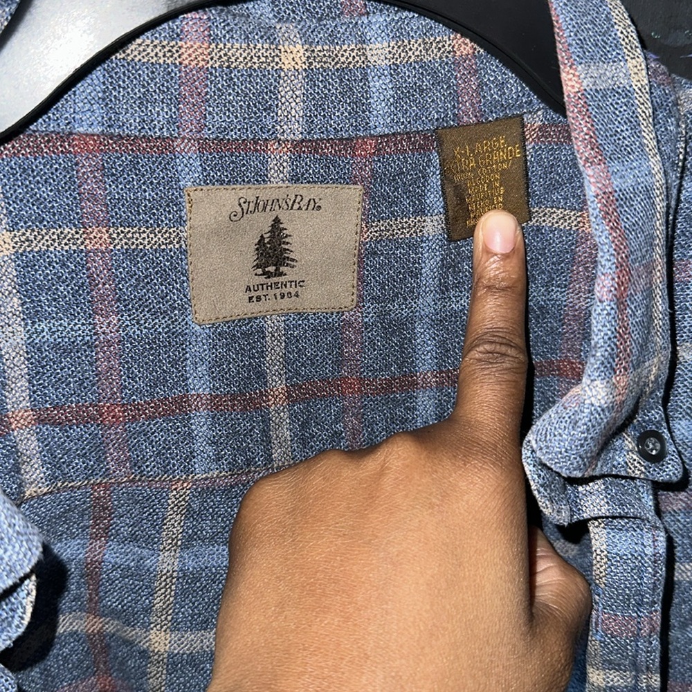 Flannel - Picture 2 of 3